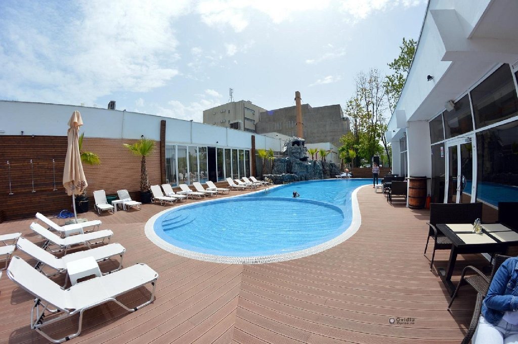 Hotel Pirates Resort.