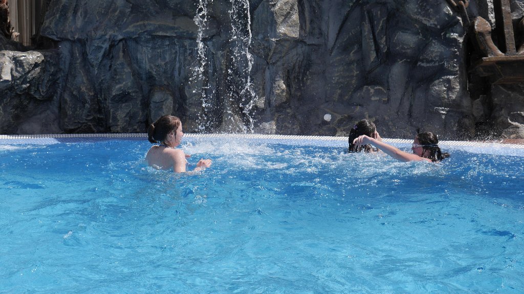 Hotel Pirates Resort.