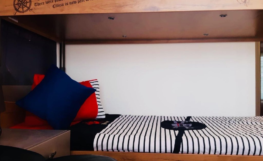 Hotel Pirates Resort.