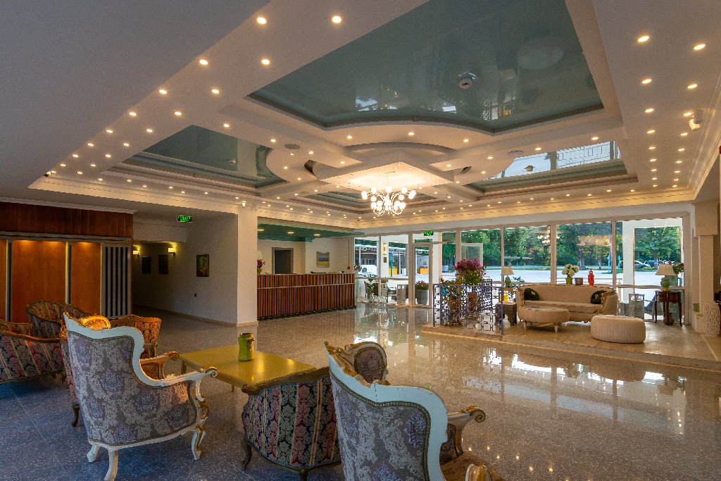 Hotel Craiova By Phoenicia Blue View