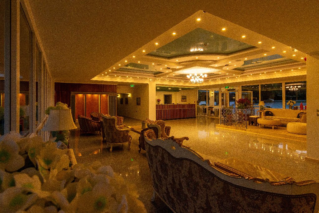 Hotel Craiova By Phoenicia Blue View