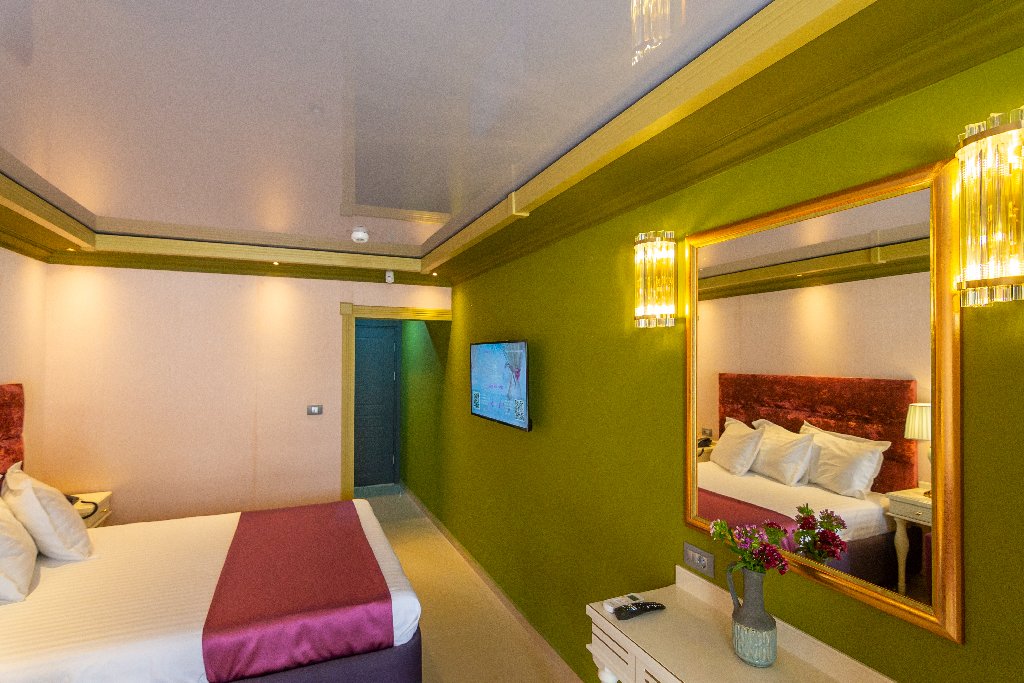 Hotel Craiova By Phoenicia Blue View