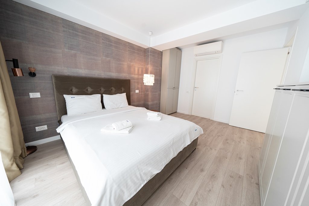 Wave 2 Promenada Apartments.