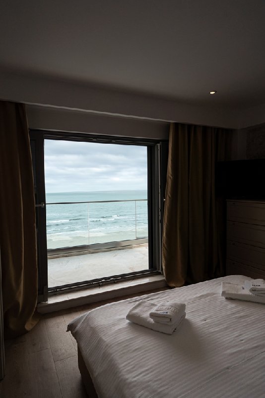 Wave 2 Promenada Apartments.