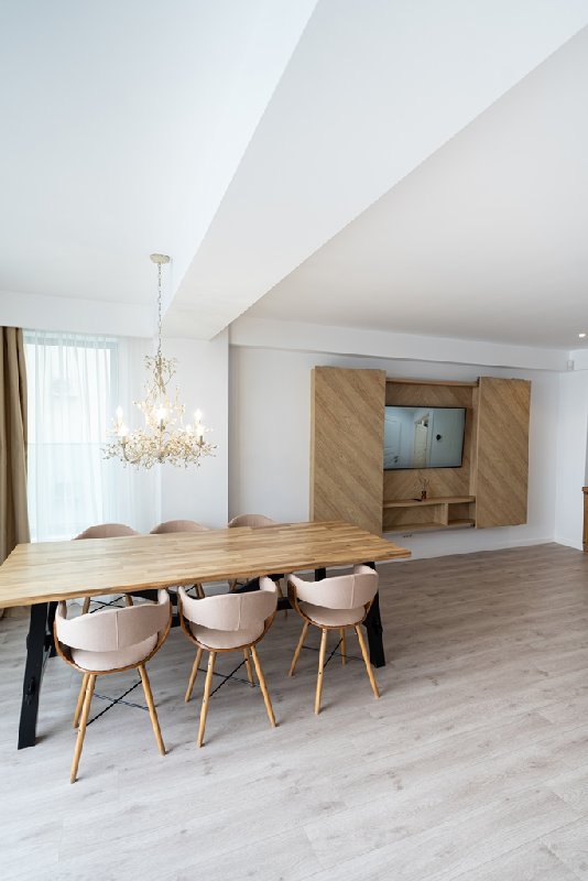 Wave 2 Promenada Apartments.