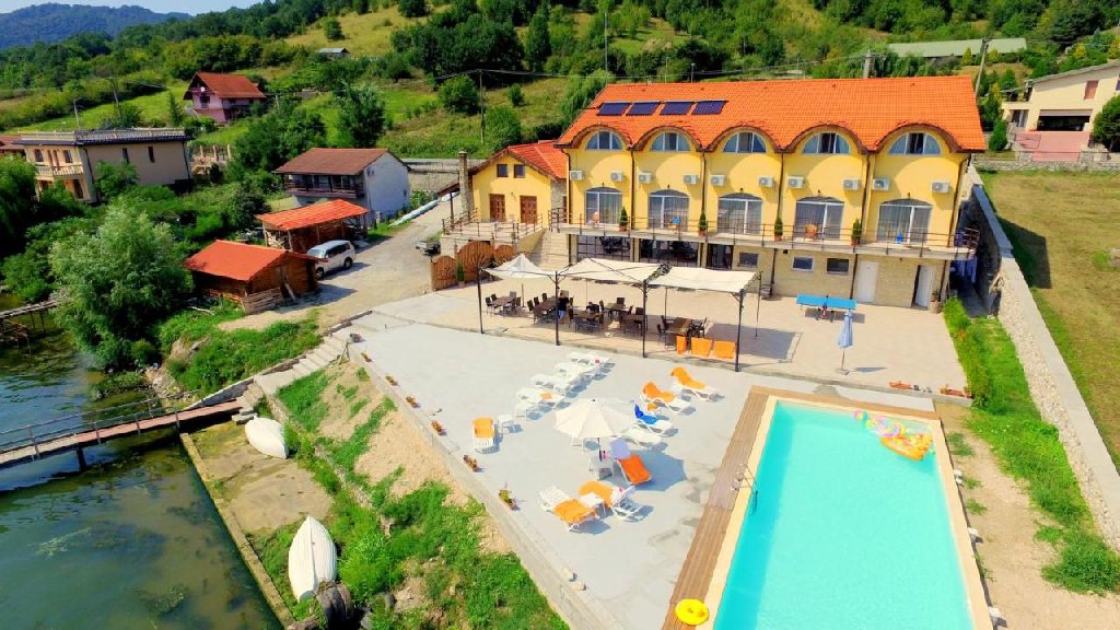 Pensiunea Mai Danube