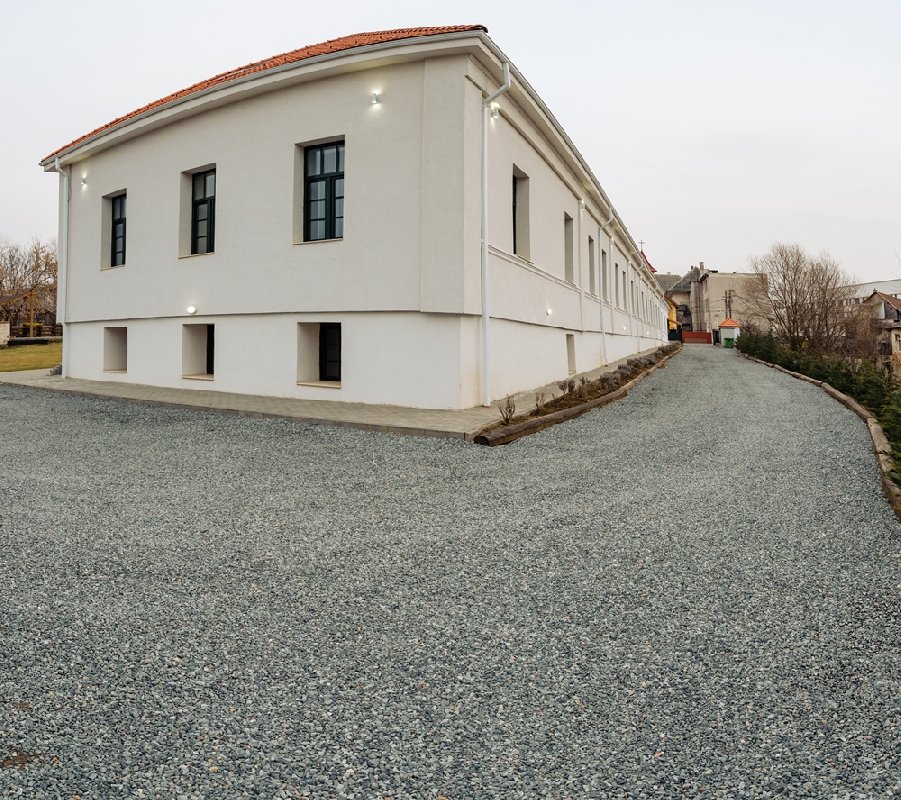 Pensiunea Salina Gymnasium.