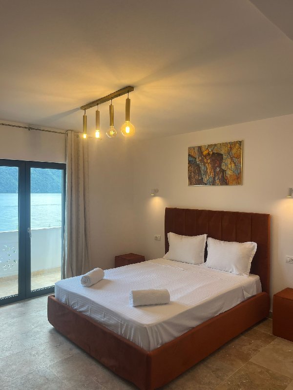 Ambasador - Riviera 990 - Adult Only 14+