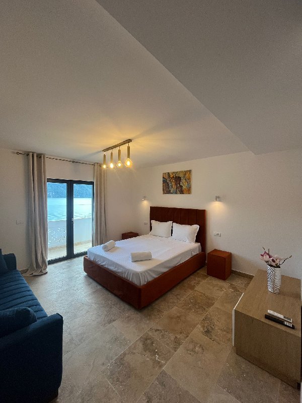 Ambasador - Riviera 990 - Adult Only 14+