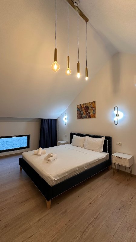 Ambasador - Riviera 990 - Adult Only 14+