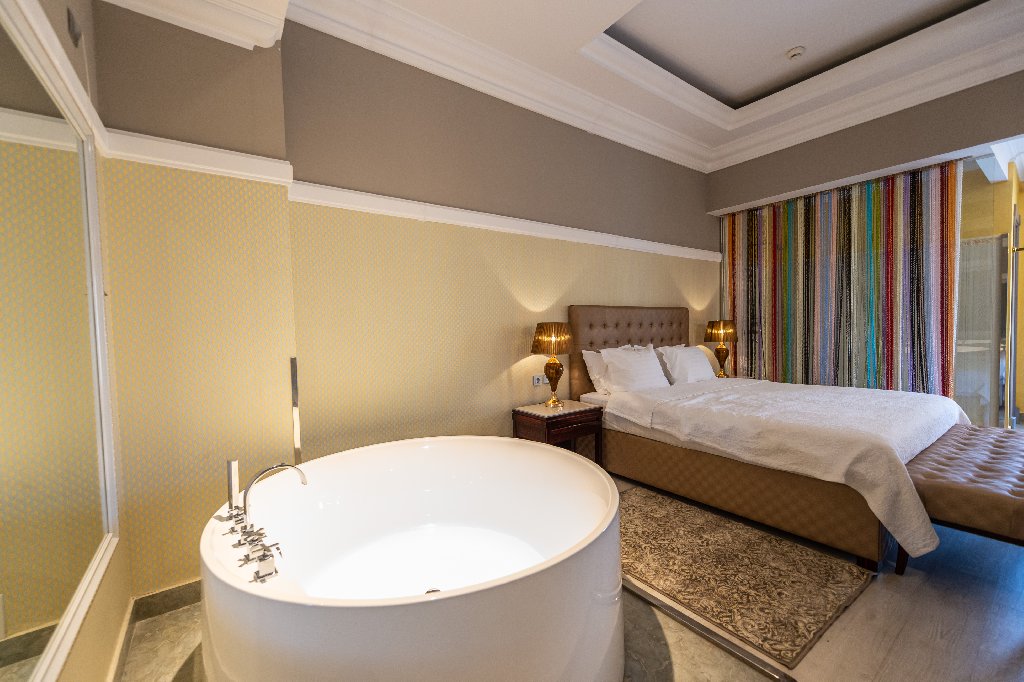 PHOENICIA BOUTIQUE - ADULTS ONLY. imagine 28