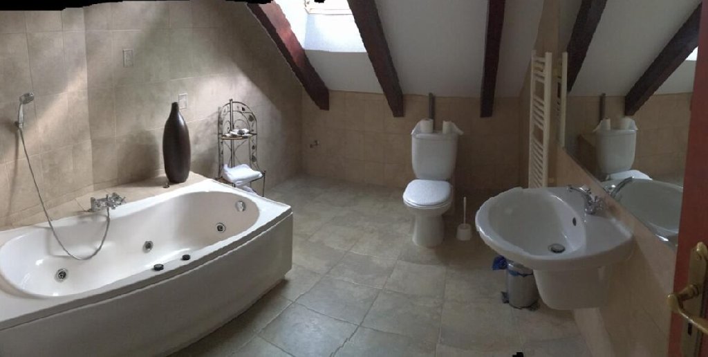 Pensiunea Poiana Izvoarelor.