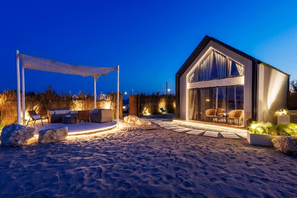 CASUTE OASIS VILLAGE.