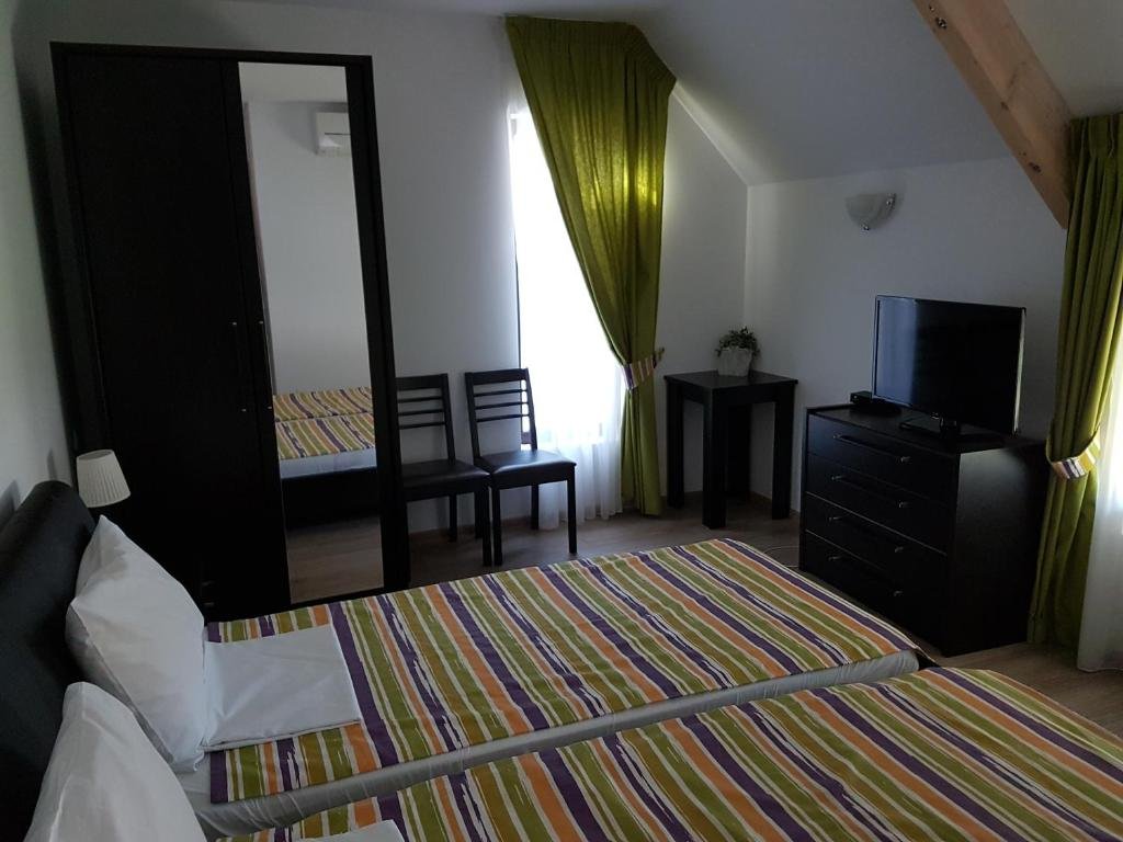 Pensiunea Pescarul Vanator.