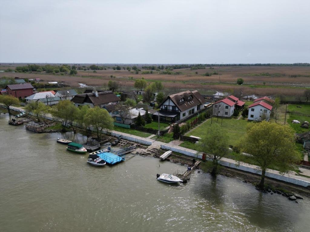 Pensiunea Pescarul Vanator.