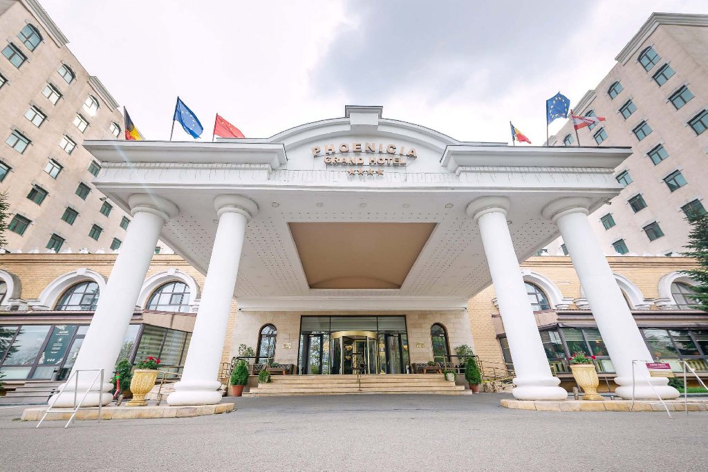 Phoenicia Grand