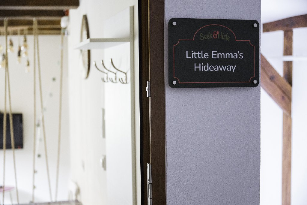 Seek & Hide Little Emmas Hideaway.