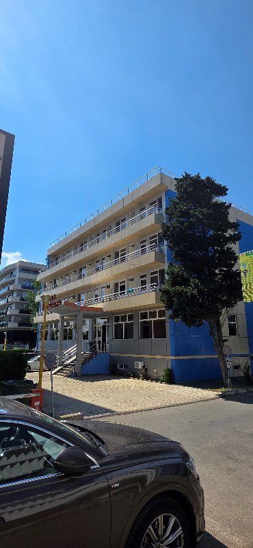 Hotel Elegance.