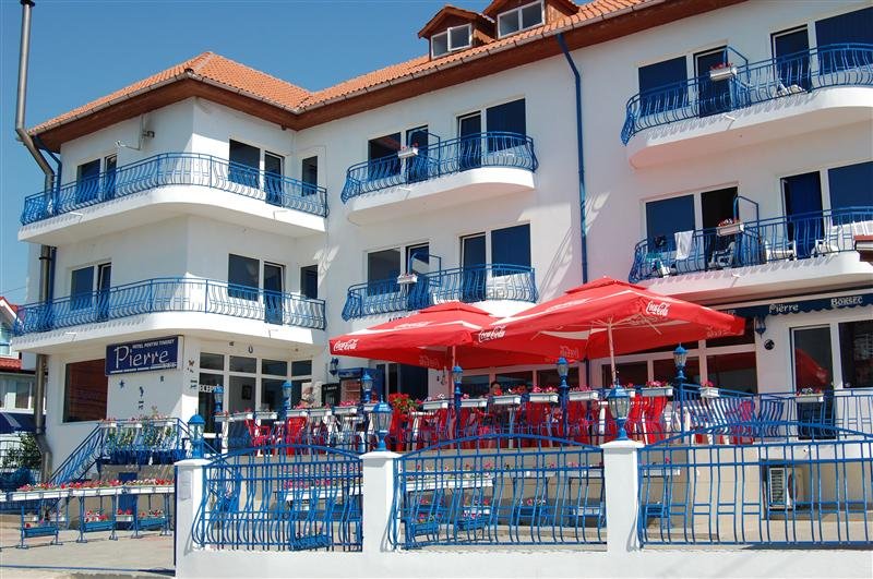 HOSTEL PIERRE.
