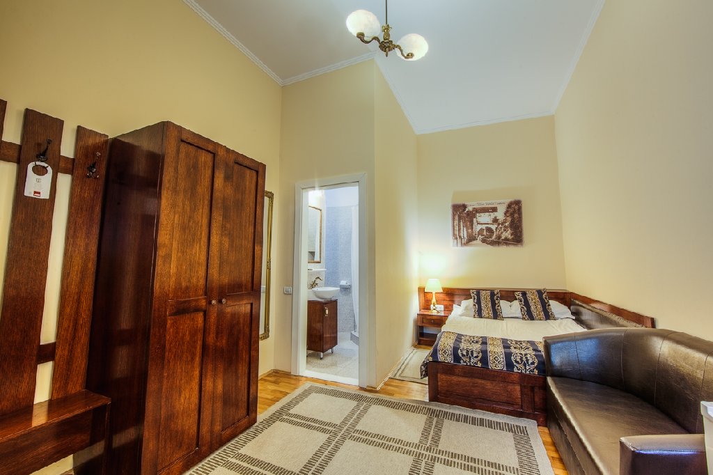 Residence Central Annapolis.