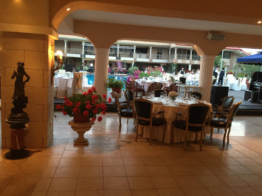 VOX MARIS GRAND RESORT. imagine 24