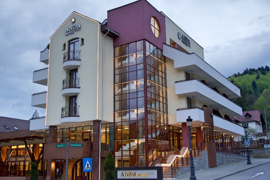 Hotel Anda