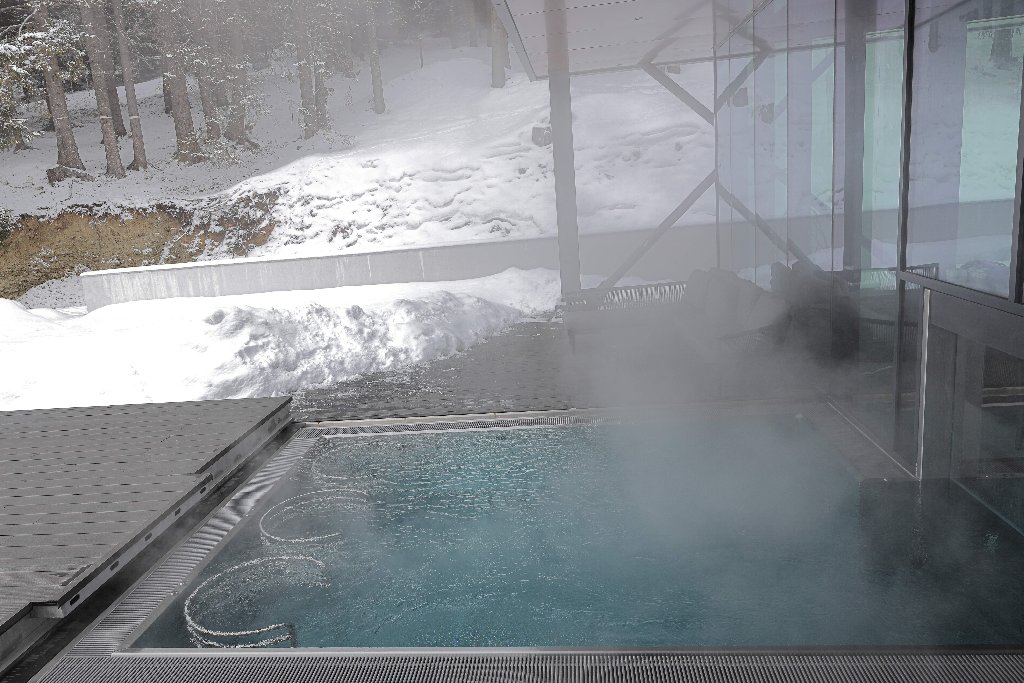 Hotel Pestera Wellness Spa. Moroeni Parcul Bucegi Cota 1610 