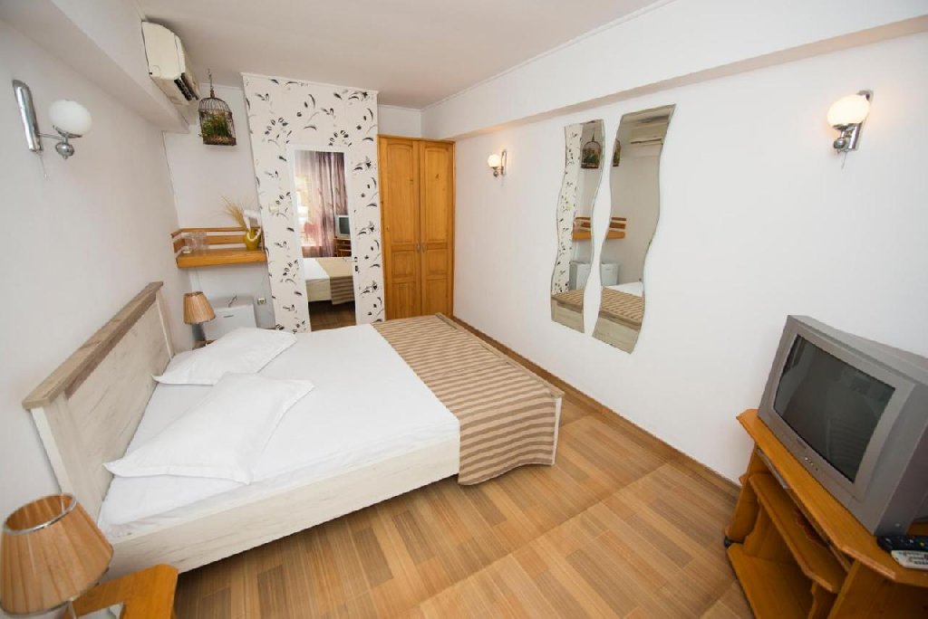 Complex Turistic Steaua Apelor.