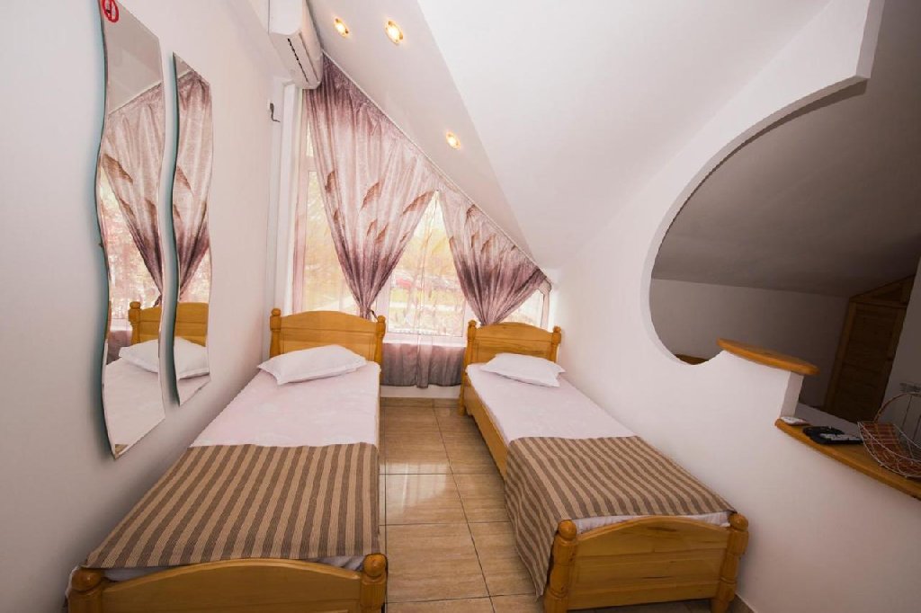 Complex Turistic Steaua Apelor.