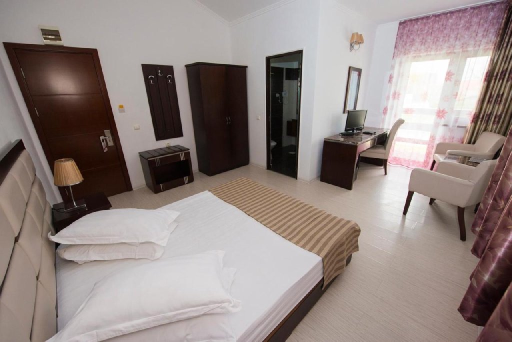 Complex Turistic Steaua Apelor.