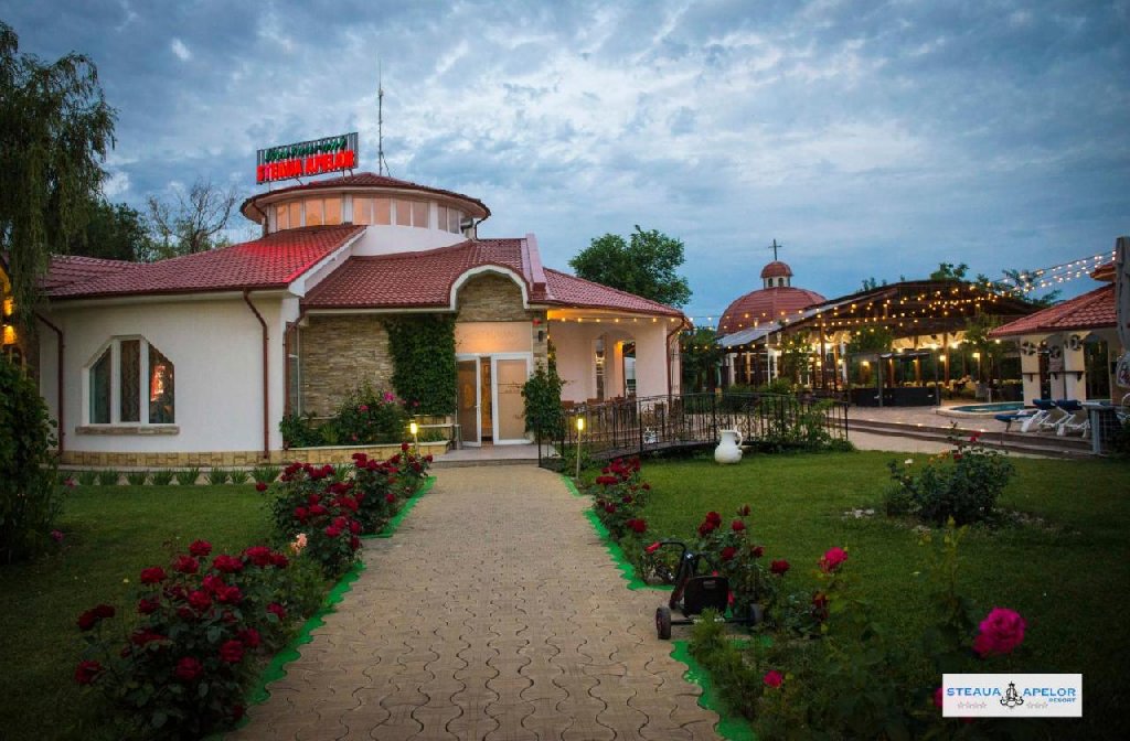 Complex Turistic Steaua Apelor.