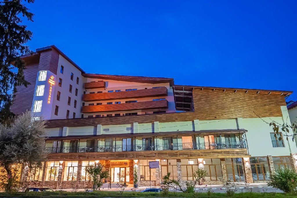 HOTEL CASCADA