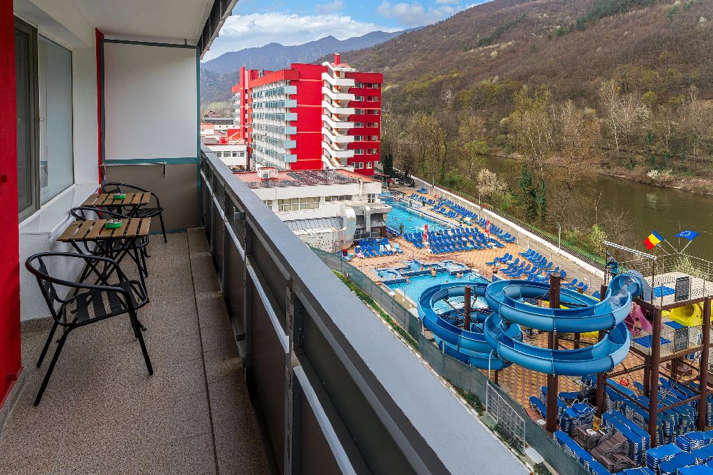 Complex Balnear Cozia - Corp Caciulata.