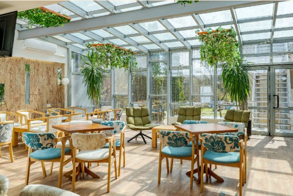 Complex Balnear Cozia - Corp Caciulata.