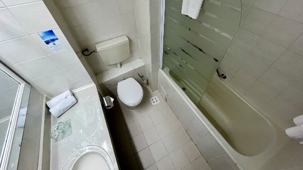 Hotel Continental Drobeta Turnu Severin.