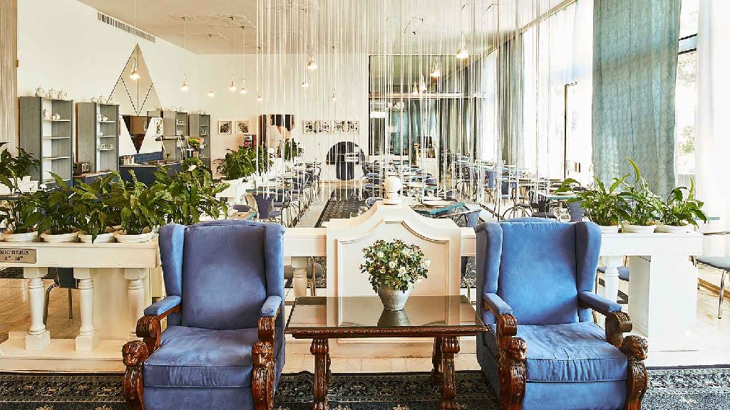 Hotel Continental Drobeta Turnu Severin.